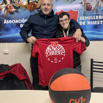 La Asociación Cañadense homenajeó al campeón del mundo Bautista Hernández